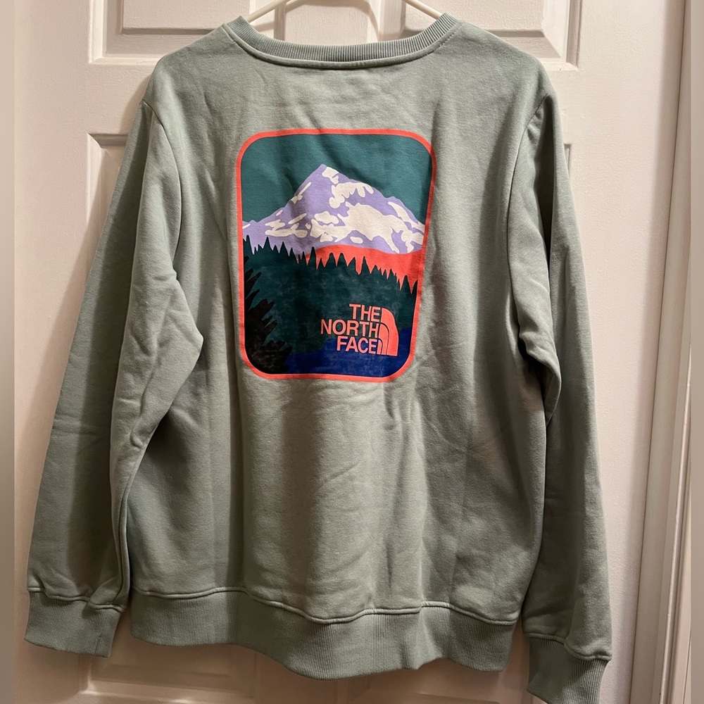 North Face Crew - Jadeite Crew. Standard Length. Womens XL